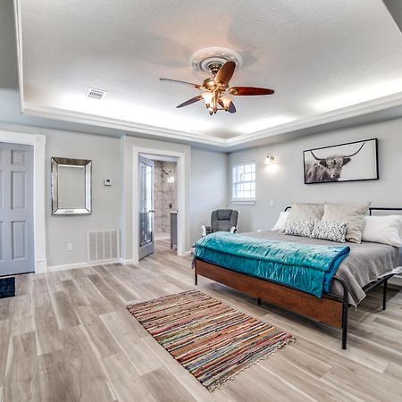 5 Bdrm Home On 2 Acres Mins To Wineries Private Heated Pool And Hot Tub Johnson City Exteriér fotografie